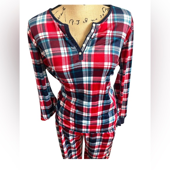 Nautica Other - Nautica red white and blue pajama set